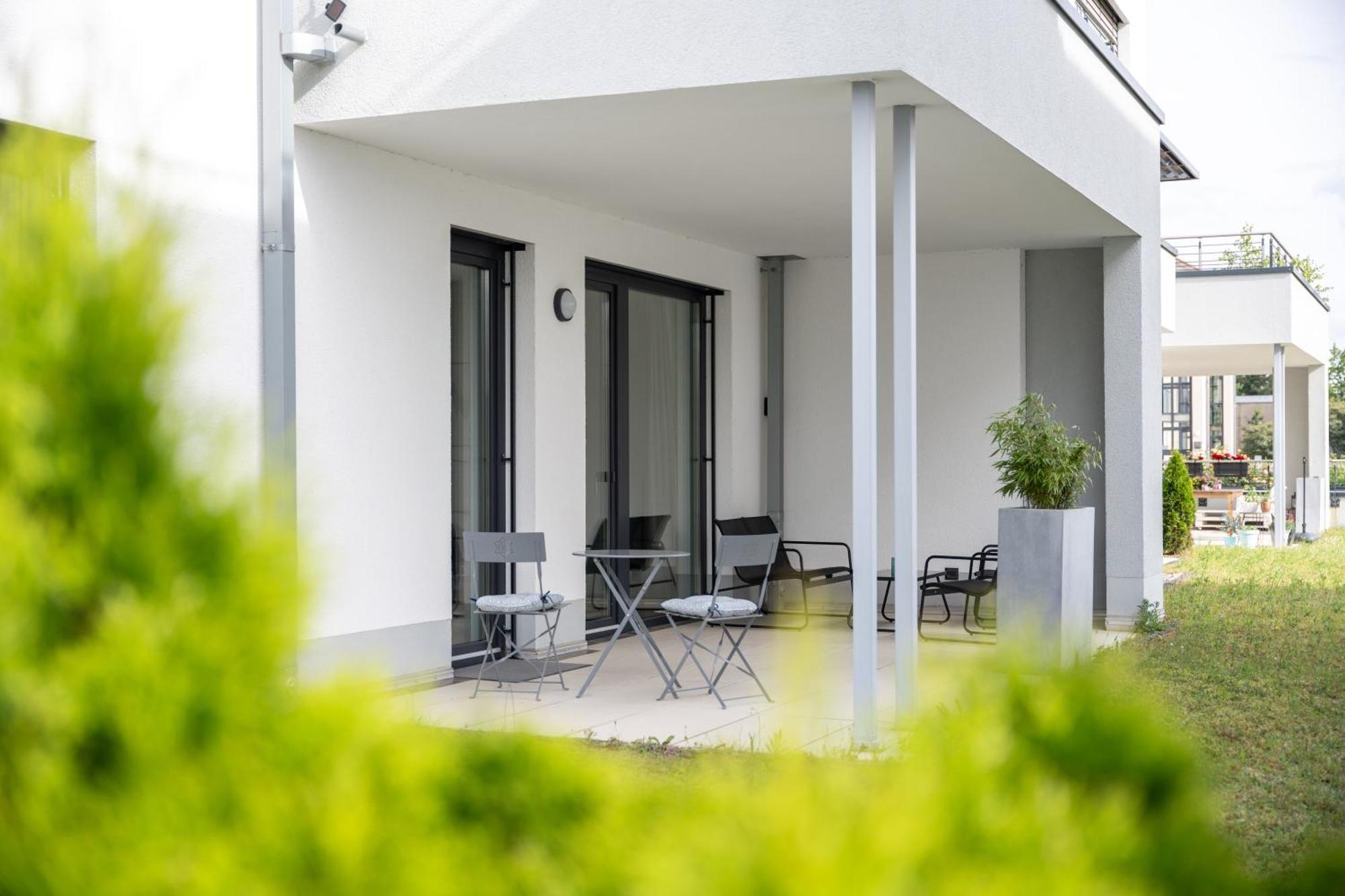 Zentral - Fuer 6 - 2X Frei Parken - Terrasse Apartment Gießen Exterior foto